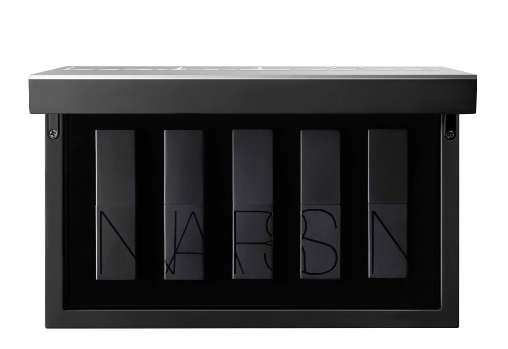 MB1215_Beauty_Nars_NARS-Steven-Klein-Humoresque-Audacious-Lipstick-Coffret-Packaging-(3)