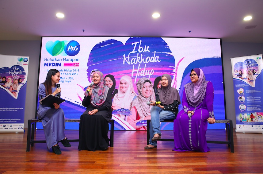 Ngo Women Girls Drive Campaign For Mothers In Ibunakhodahidup2016 Initiative Harper S Bazaar Malaysia