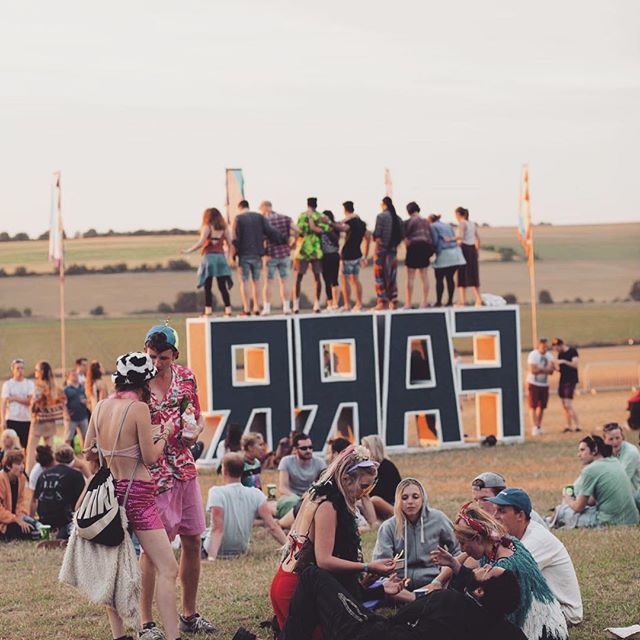 Instagram @FarrFestival