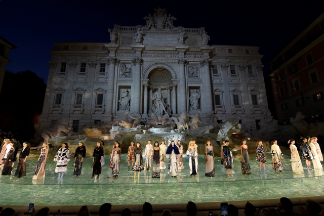 The breathtaking finale at the Trevi Fountain
