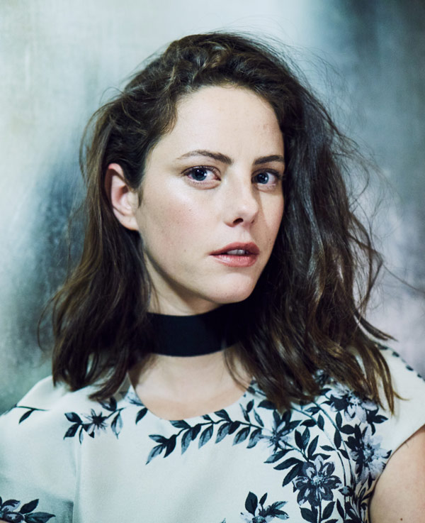 Sign of the Times: Kaya Scodelario - Harper's BAZAAR Malaysia