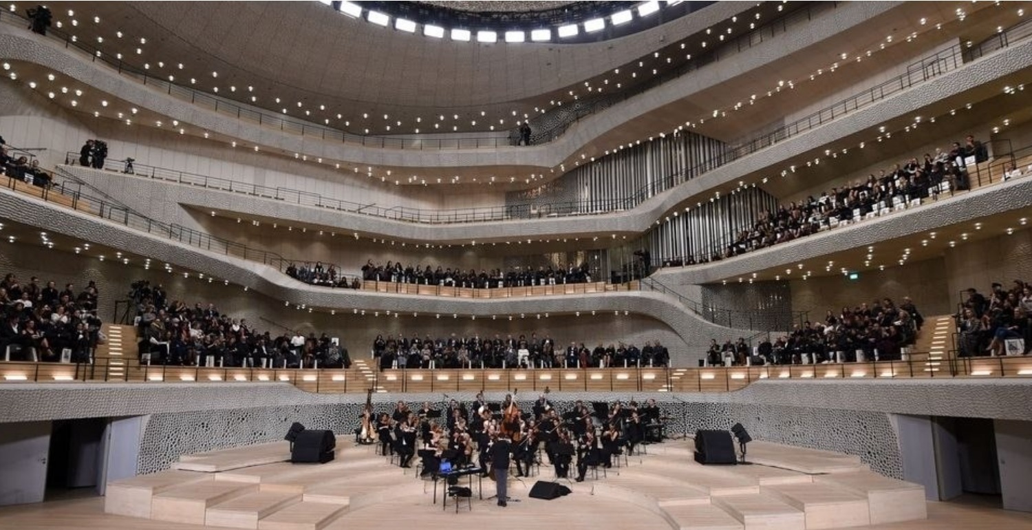 Inside Chanel’s Extraordinary Metiers d’Art Show in Hamburg