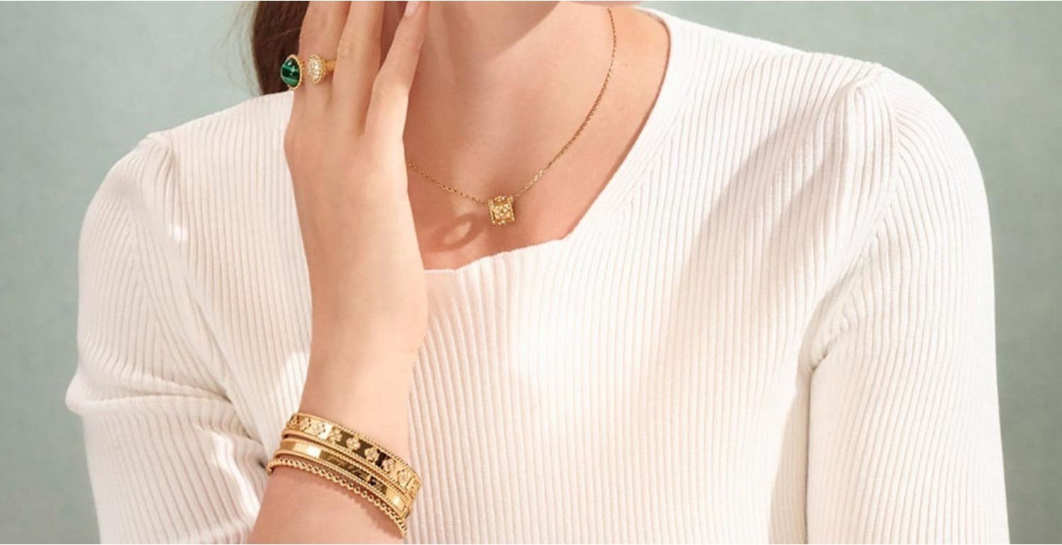 Spread The Joy This Holiday Season With Van Cleef & Arpel’s Perlée Collection