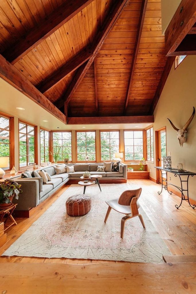 This Chic FiveStory Treehouse Just Became Zillow's 2017 House of the