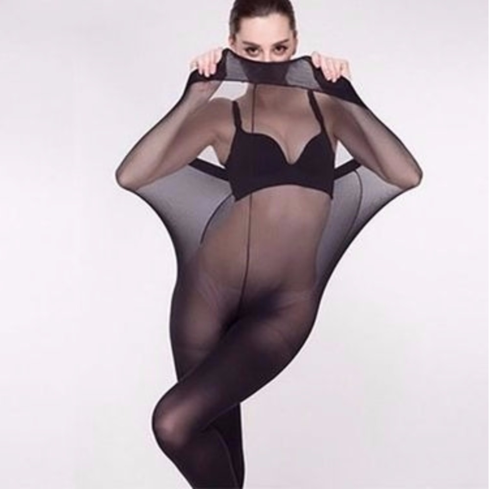 These Plus Size Tights Were Advertised By Being Stretched Out Over Slim sibilla-plus-size-tights