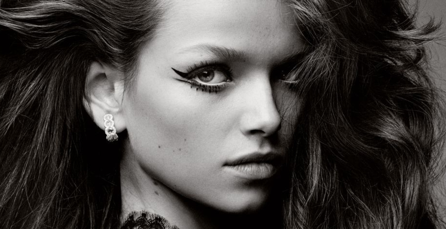 3 Expert Eyeliner Tricks That Make The Perfect Eyeliner Easy