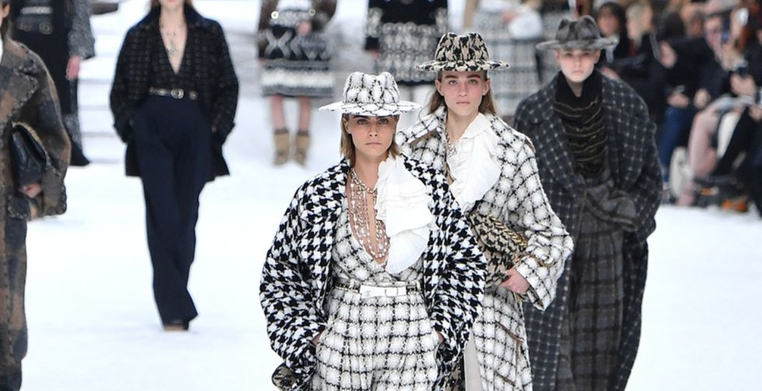 Justine Picardie Reviews Karl Lagerfeld’s Final Chanel Show
