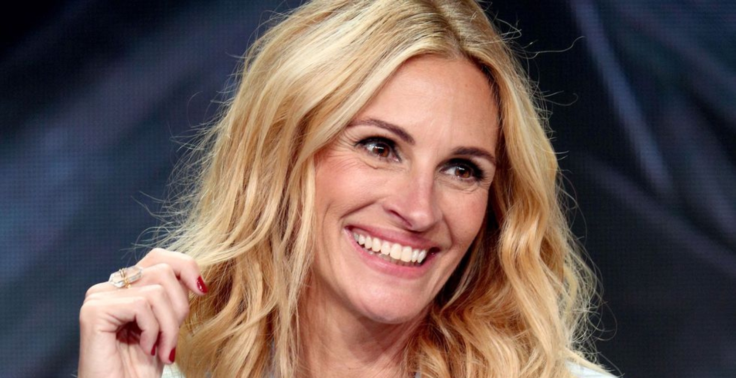 How To Recreate Julia Roberts’ New Tousled Lob