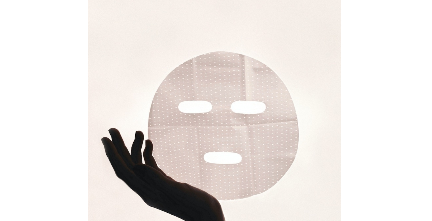 Instagram Beauty Sensation @Gelcream Shares Her Anti-Aging Secrets