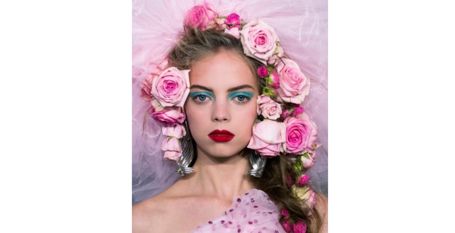 How To Rock Statement Power Lips From The Runway This International Women’s Day