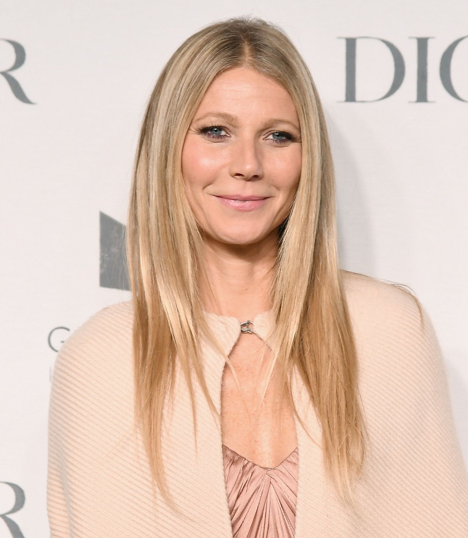 Gwyneth Paltrow To Make Small Screen Return For Star-Studded Netflix ...