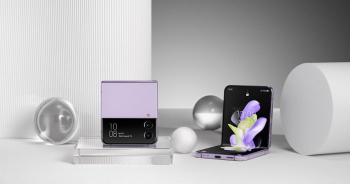 Samsung Galaxy Z Flip4