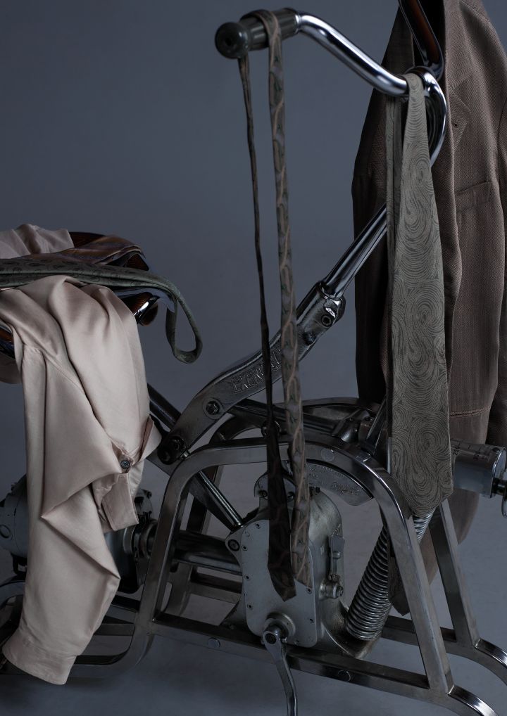 ARMANI/Archivio's campaign is shot by photographer Eli Russell Linnetz.